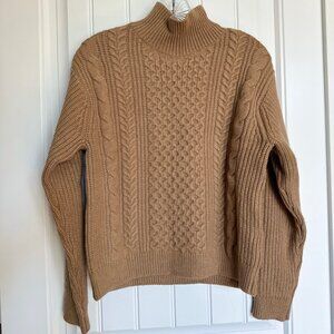 Banana Republic Cable Turtleneck Sweater in XS, Camel Color